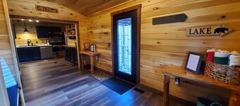 Luxury Cabin: Hot Tub, Bunk/Gameroom @CaveRunLake
