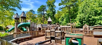 Riverfront Cabin, Sauna, 3BD, Private Trail Access