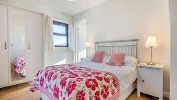 2 dormitorios, wifi gratis, ropa de cama