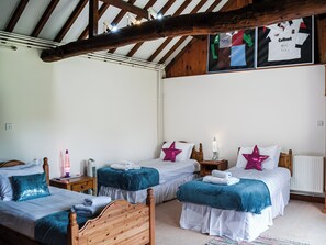6 habitaciones, wifi gratis, ropa de cama y acceso para silla de ruedas
