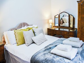 6 Schlafzimmer, kostenloses WLAN, Bettwäsche, Rollstuhlgeeignet