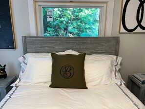 Renewal Suite | Premium bedding, free WiFi, bed sheets