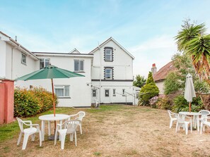 Outdoor dining - Apartment Eleven - UK39864 (Paignton)