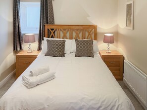 3 chambres, accès au Wi-Fi (inclus), literie fournie
