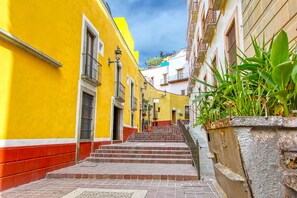 Front of property - Hotel Plata Condesa (Guanajuato)