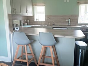 Lave-vaisselle, chaise haute