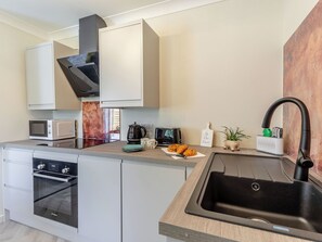 Geschirrspüler, Gefrierschrank