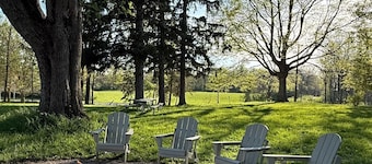 The Farm! Charming, Historic 1870’s Farmhouse with all the conveniences!
