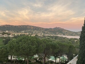 Miscellaneous - Ideally located 4-person apartment with exceptional view (Saint-Raphaël)
