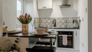 Private kitchen - Orchard View-UK34417 (Cheddar)