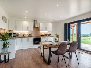 High chair - Bramley Lodge - UK38384 (Lyonshall, near Kington)