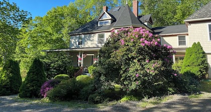 Victorian By The Sea