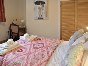 1 chambre, Wi-Fi gratuit, draps fournis