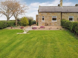 Exterior - 1 bedroom accommodation in Old Liverton Village, near Whitby (Old Liverton Village, near Whitby)