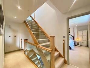 4 bedrooms, free WiFi, bed sheets