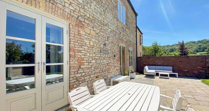4 Schlafzimmer Unterkunft in Wells