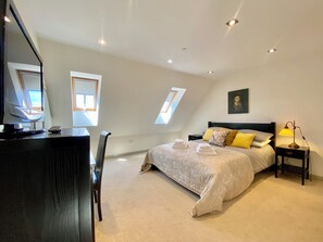 4 Schlafzimmer, kostenloses WLAN, Bettwäsche