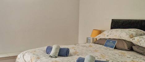 3 chambres, Wi-Fi gratuit, draps fournis