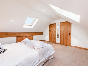 7 Schlafzimmer, kostenloses WLAN, Bettwäsche