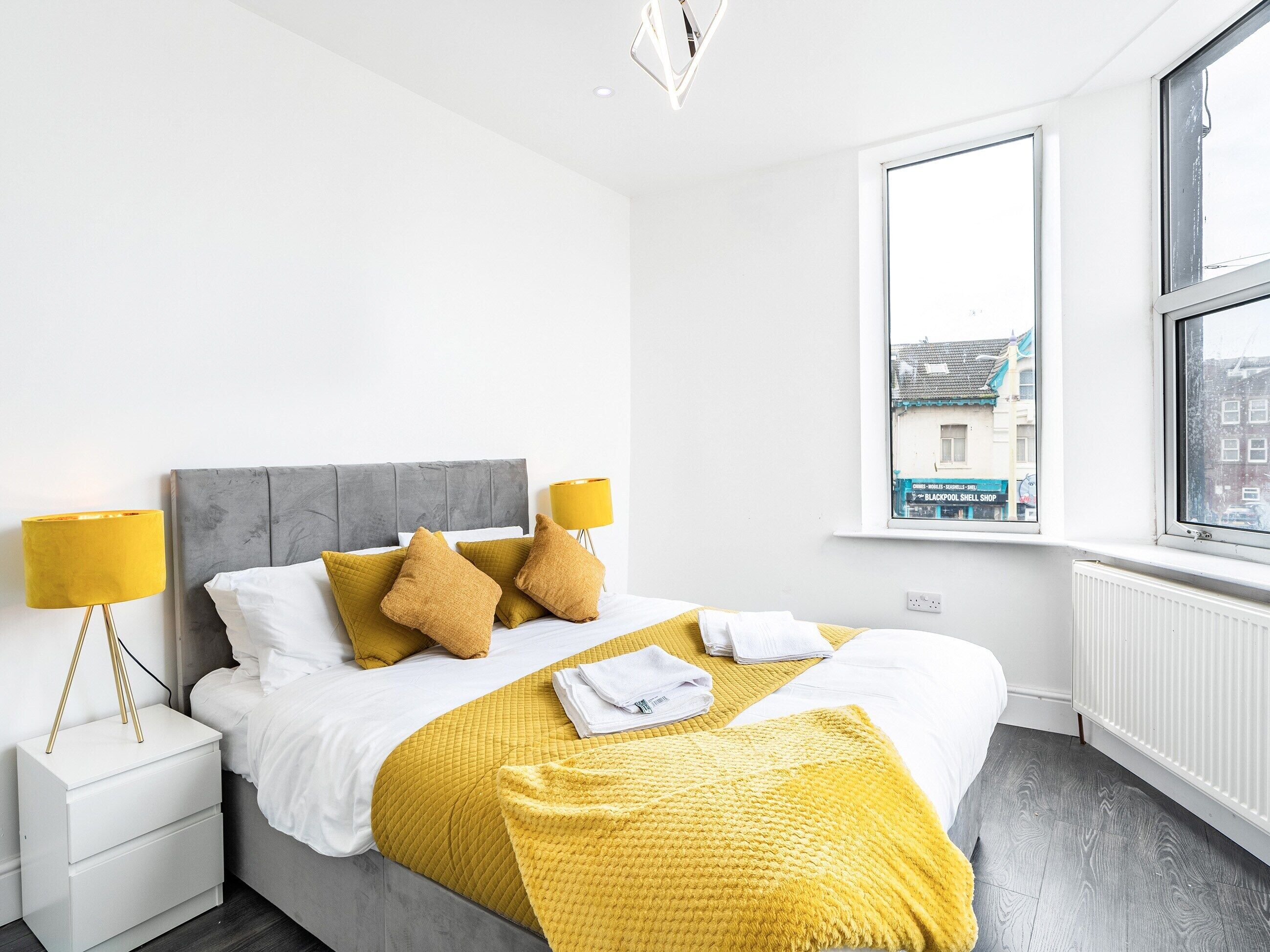 3 bedrooms, free WiFi, bed sheets