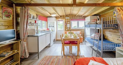 Starling Lodge - UK31071