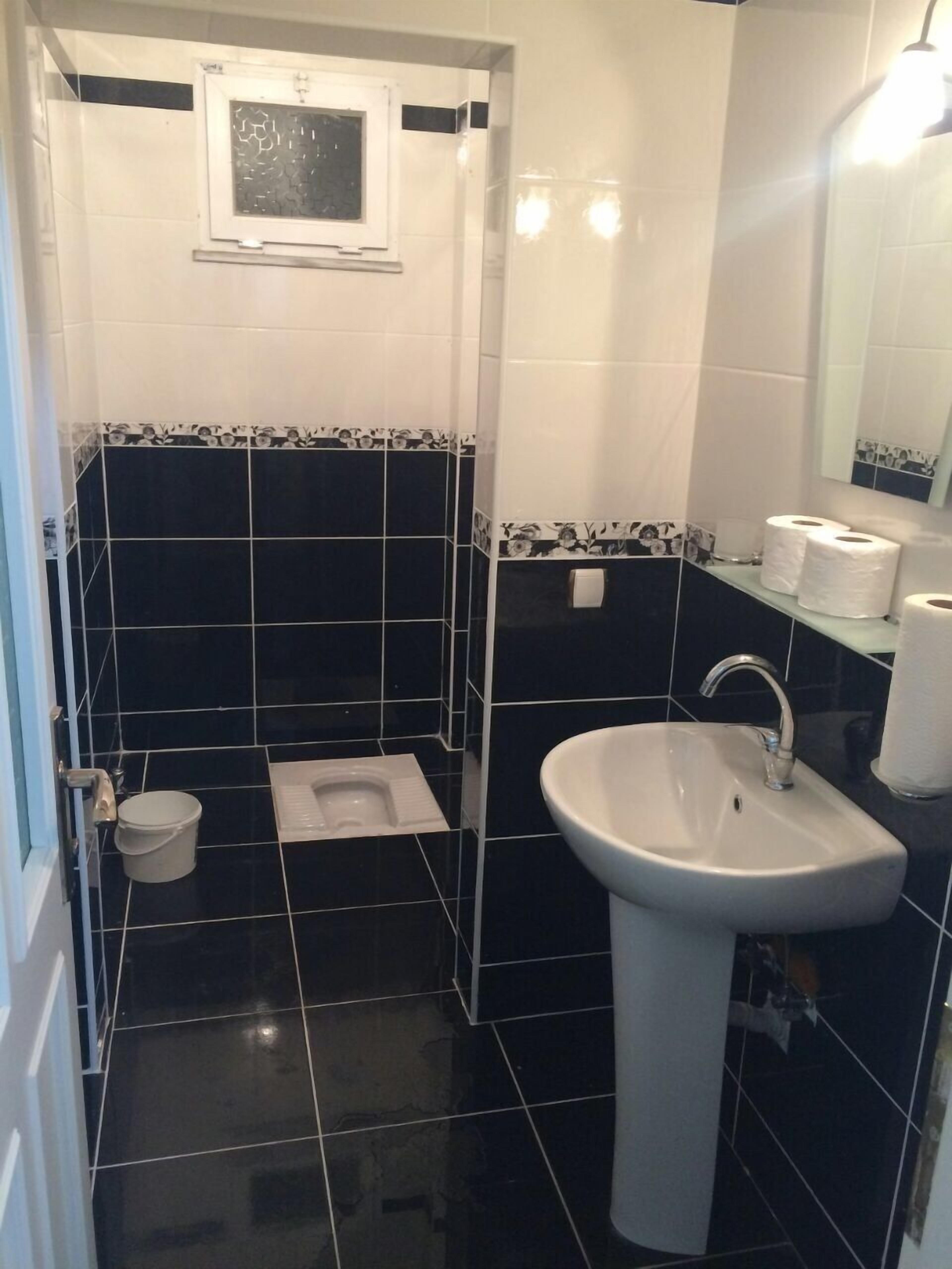 Apartment | Bathroom | Slippers