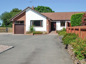 Exterior - 3 bedroom accommodation in Dumfries (Dumfries)