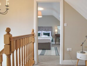 4 chambres, Wi-Fi gratuit, draps fournis