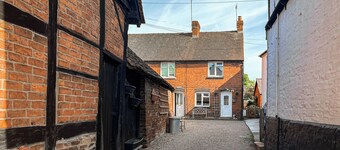 A cosy retreat within the beautiful area of Tenbury Wells.