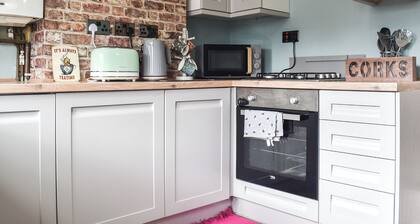 A cosy retreat within the beautiful area of Tenbury Wells.