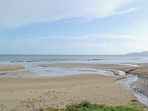 Fishing - 2 bedroom accommodation in Amlwch (Amlwch)