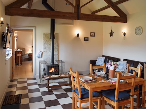 2 bedroom accommodation in Easby Grange, near Great Ayton