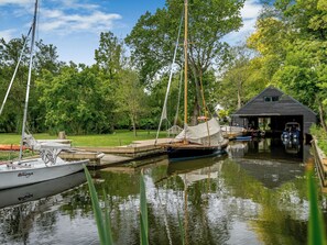 Marina