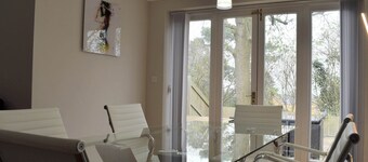 Hollies Cottage 9 - UKC4532