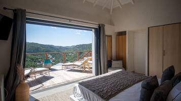 3 bedrooms, travel crib, WiFi