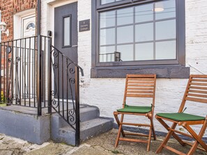 تفاصيل الفندق من الخارج