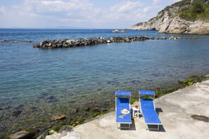 كراسي للتشمس