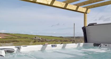 The Millhouse - UK32510