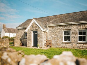 Exterior - Jones' Stable - QC1538 (Gower)