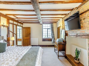 4 chambres, Wi-Fi gratuit, draps fournis