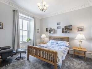 2 habitaciones, wifi gratis y ropa de cama 