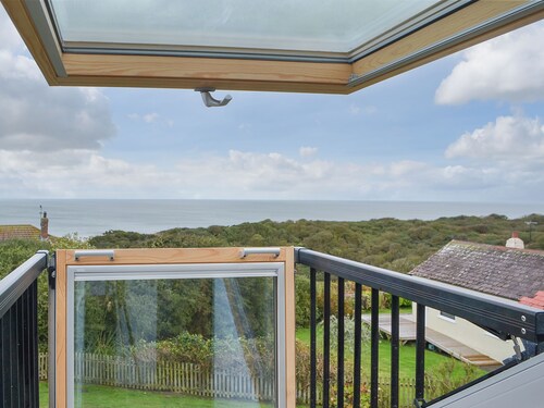 3 bedroom accommodation in Hunmanby Gap, near Filey