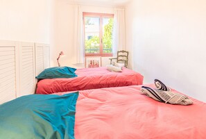 2 Schlafzimmer, Bügeleisen/Bügelbrett, WLAN, Bettwäsche