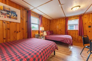 2 bedrooms, free WiFi, bed sheets - Vacation UniquEly cottage #4 (Ely)