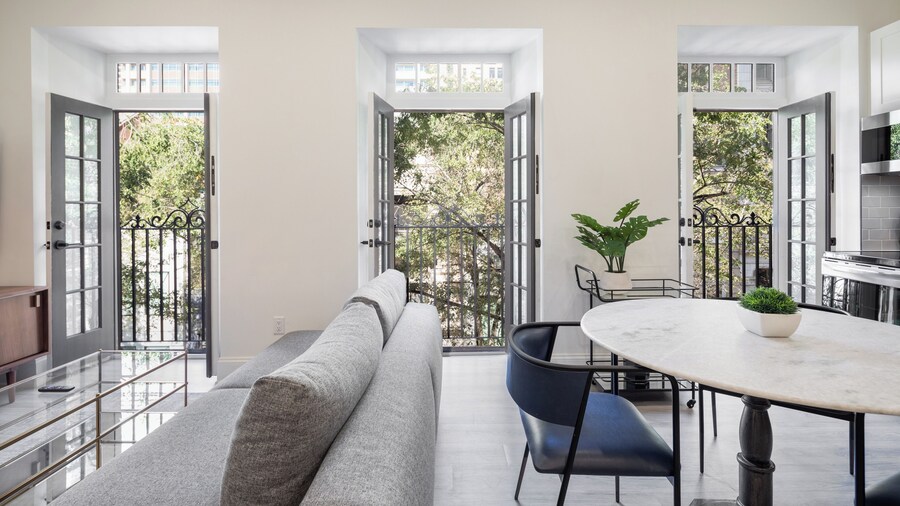 Sosuite at French Quarters - Rittenhouse Square