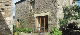 2 bedroom accommodation in Thorns near Hawes