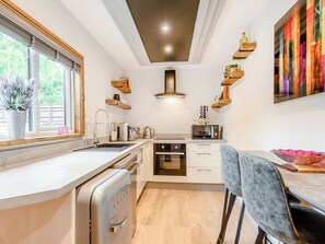 Dishwasher - 2 bedroom accommodation in Kirton, Near Spalding (Kirton, Near Spalding)