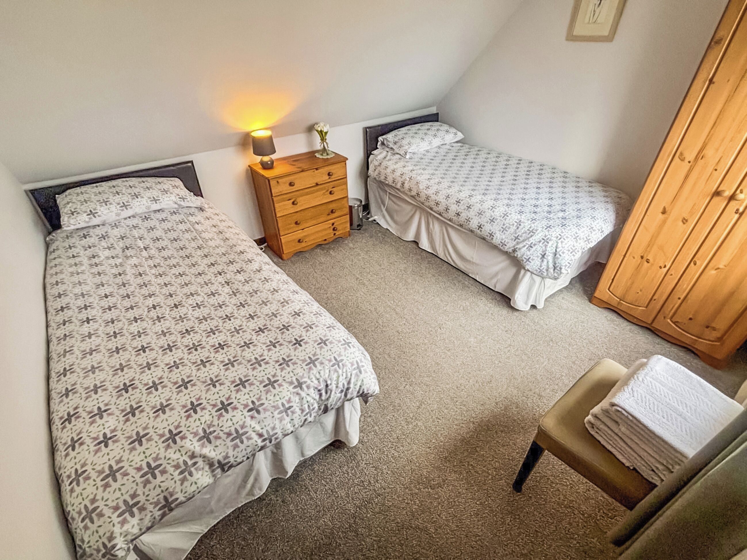 2 habitaciones, wifi gratis y ropa de cama 