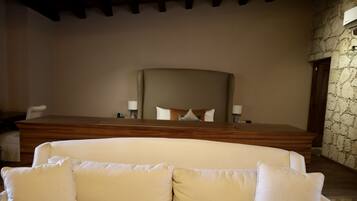 Individually decorated, individually furnished, desk, laptop workspace