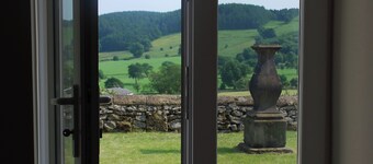 2 bedroom accommodation in Youlgreave near Bakewell